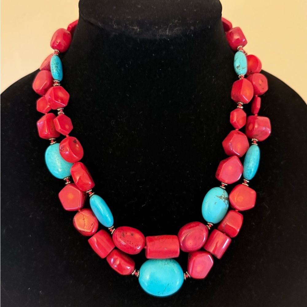 Elegant Red and Turquoise Beaded Necklace